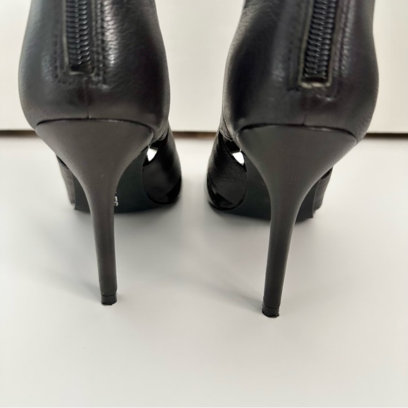 Charles David Reform Open Toe Sandal - Picture 5 of 12